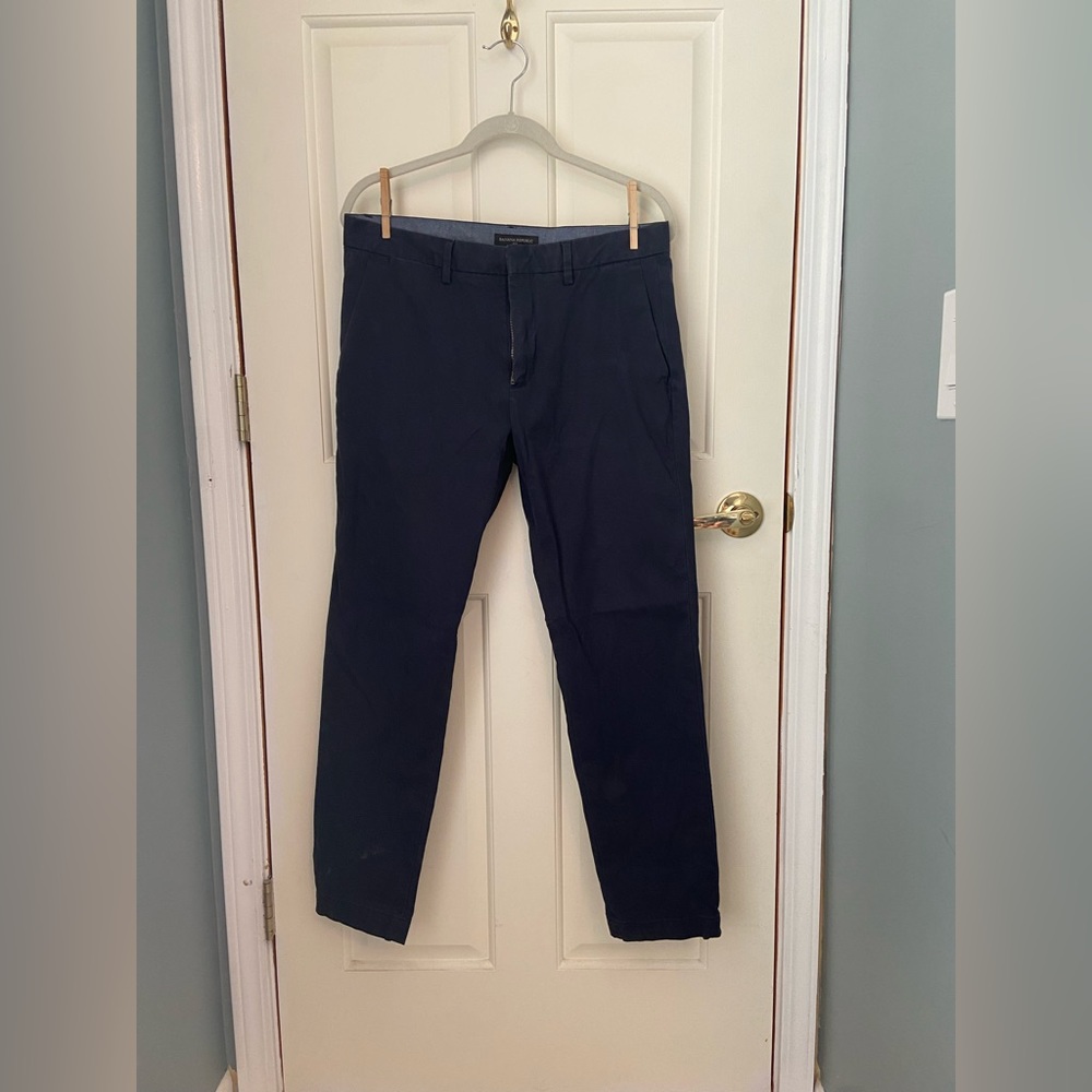 Men’s Banana Republic Mason Chino pants